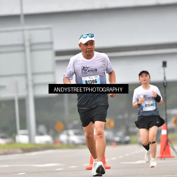 Runner Photo 7210675