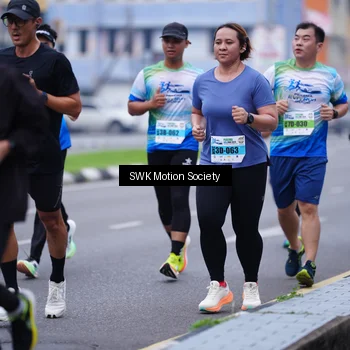 Runner Photo 7210676