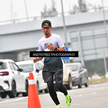 Runner Photo 7210695