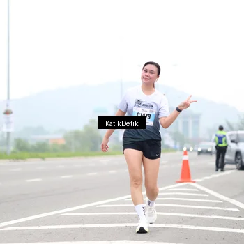 Runner Photo 7210710