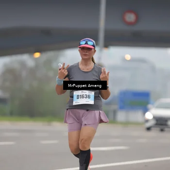 Runner Photo 7210712
