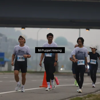 Runner Photo 7210725