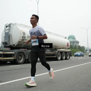 Runner Photo 7210730