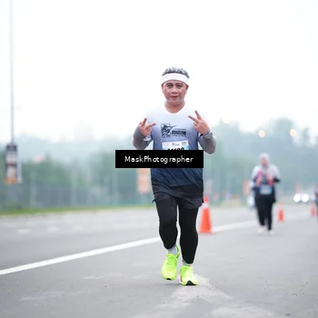 Runner Photo 7210732