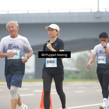 Runner Photo 7210755