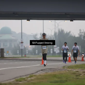 Runner Photo 7210762