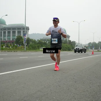 Runner Photo 7210830