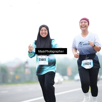 Runner Photo 7210840