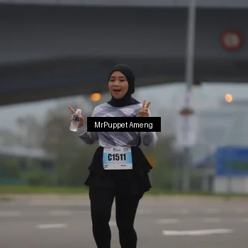 Runner Photo 7210845