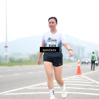 Runner Photo 7210880