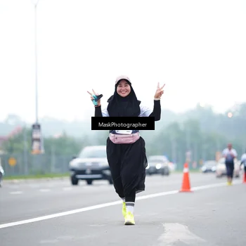 Runner Photo 7210900