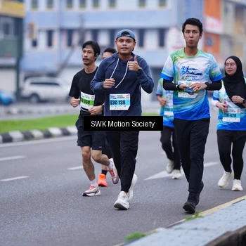 Runner Photo 7210918