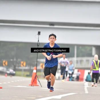 Runner Photo 7210944