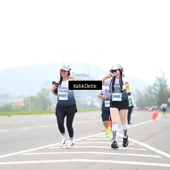 Runner Photo 7210963
