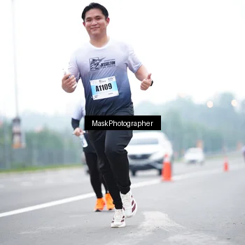 Runner Photo 7210969