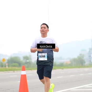 Runner Photo 7210974