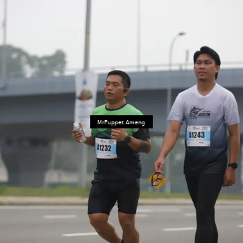 Runner Photo 7211002