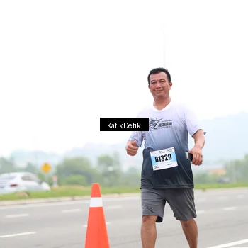 Runner Photo 7211009