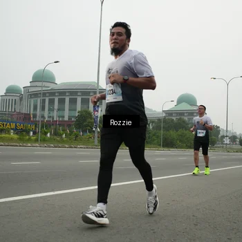 Runner Photo 7211013