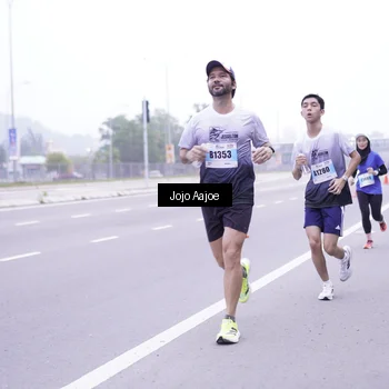 Runner Photo 7211030