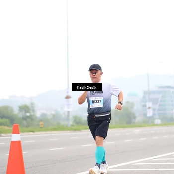 Runner Photo 7211050