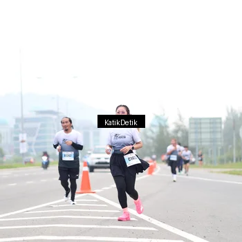 Runner Photo 7211063