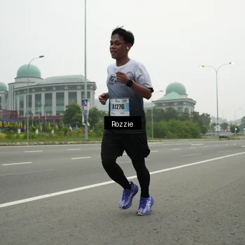 Runner Photo 7211147