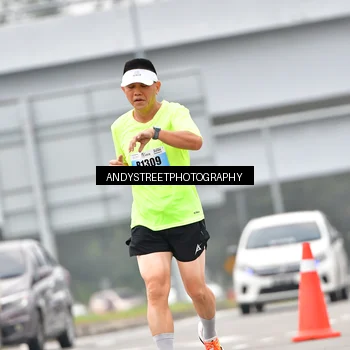 Runner Photo 7211200