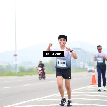 Runner Photo 7211215