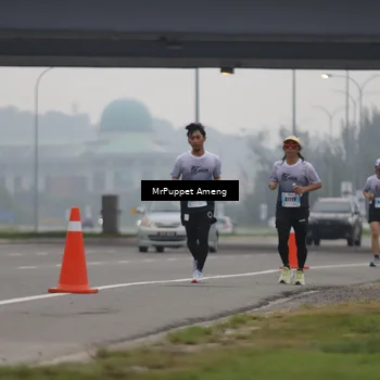 Runner Photo 7211264