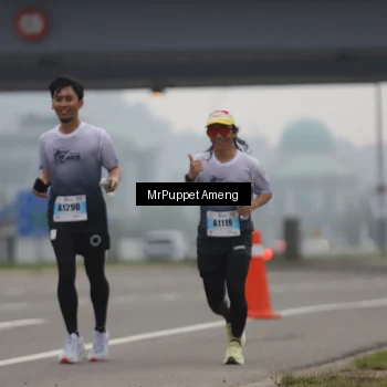 Runner Photo 7211273