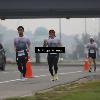 Runner Photo 7211275