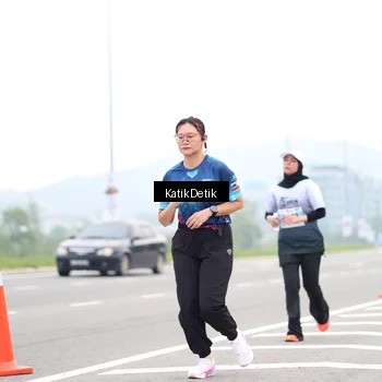 Runner Photo 7211285