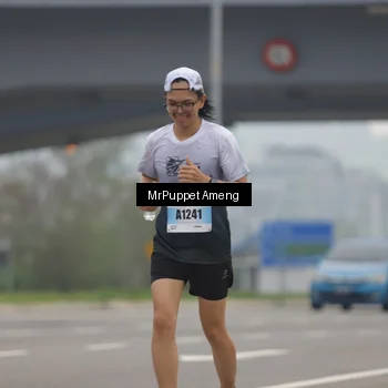 Runner Photo 7211295