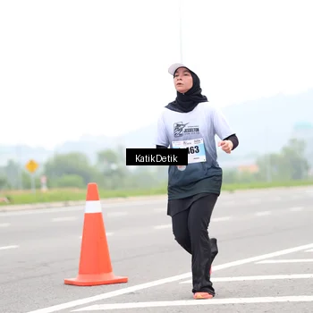 Runner Photo 7211302