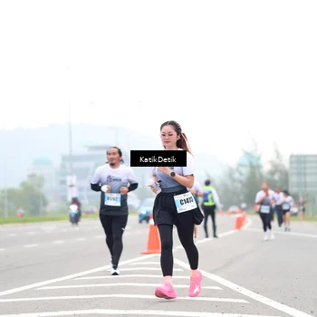 Runner Photo 7211303