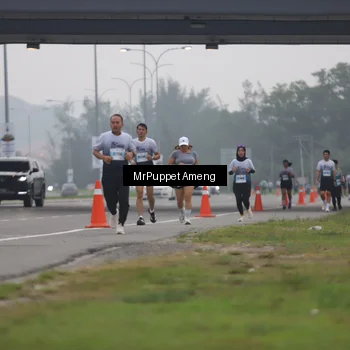 Runner Photo 7211305