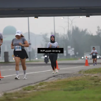 Runner Photo 7211350