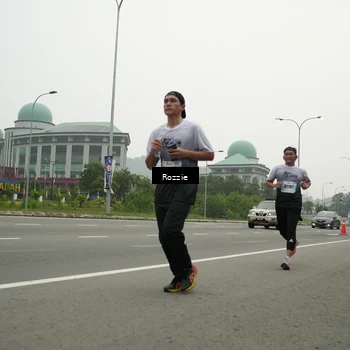 Runner Photo 7211422