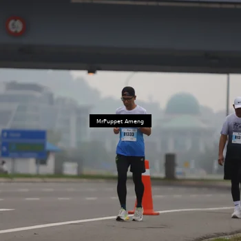 Runner Photo 7211431