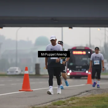 Runner Photo 7211446