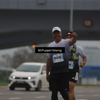 Runner Photo 7211448