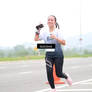 Runner Photo 7211466
