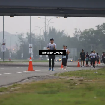 Runner Photo 7211492
