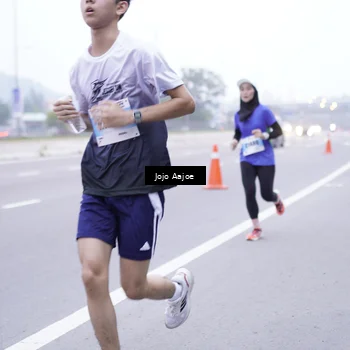 Runner Photo 7211495