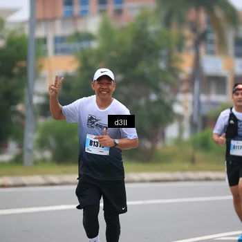 Runner Photo 7211504
