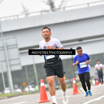 Runner Photo 7211528