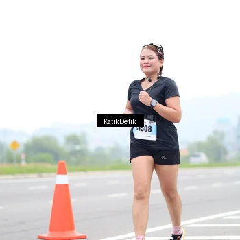 Runner Photo 7211538