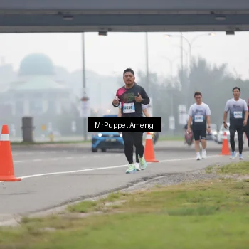 Runner Photo 7211557