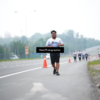 Runner Photo 7211638
